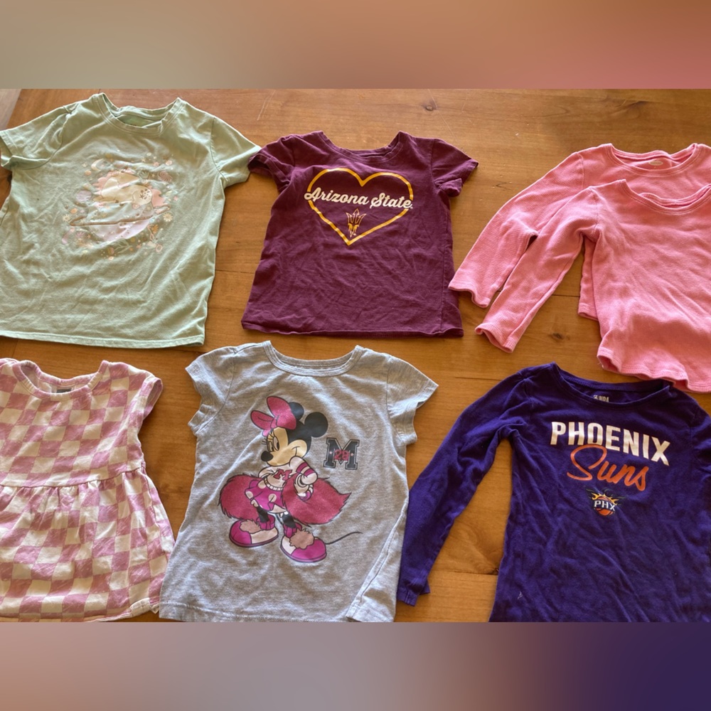 Lot of Girls Shirts Sizes 4T-6T. Used,  good condition. Smoke free home.
